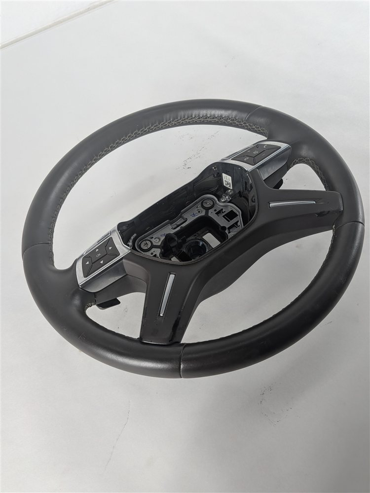12-18 MERCEDES GL450 GL550 ML350 (X166 W166) LEATHER STEERING WHEEL (Brown)