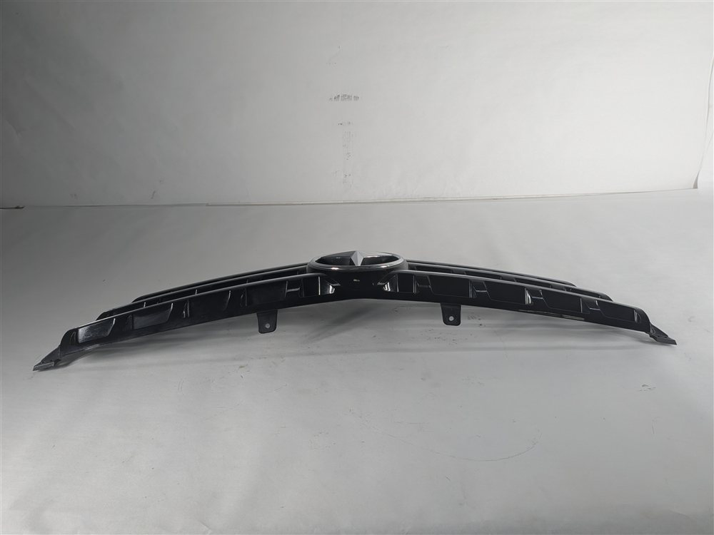 Thumbnail 6: 2012-2015 MERCEDES ML250 ML350 ML400 ML550 (W166) FRONT UPPER CENTER GRILLE TRIM