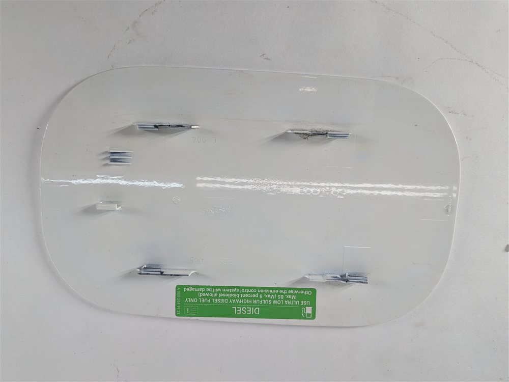 Thumbnail 7: 12-19 MERCEDES ML GLE (W166) GAS TANK FUEL FILLER DOOR LID COVER (White)