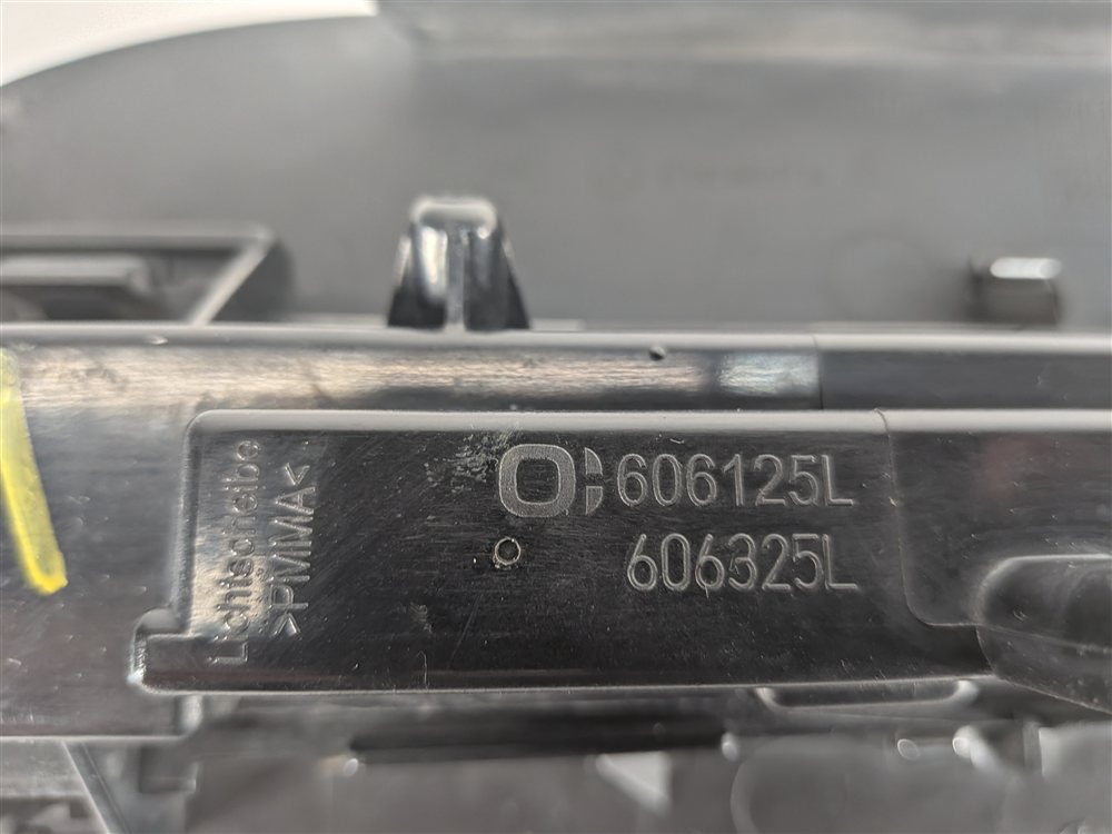 Thumbnail 10: 2012-2015 MERCEDES ML250 ML350 ML400 ML550 (W166) LEFT DRL FOGLIGHT LIGHT LAMP