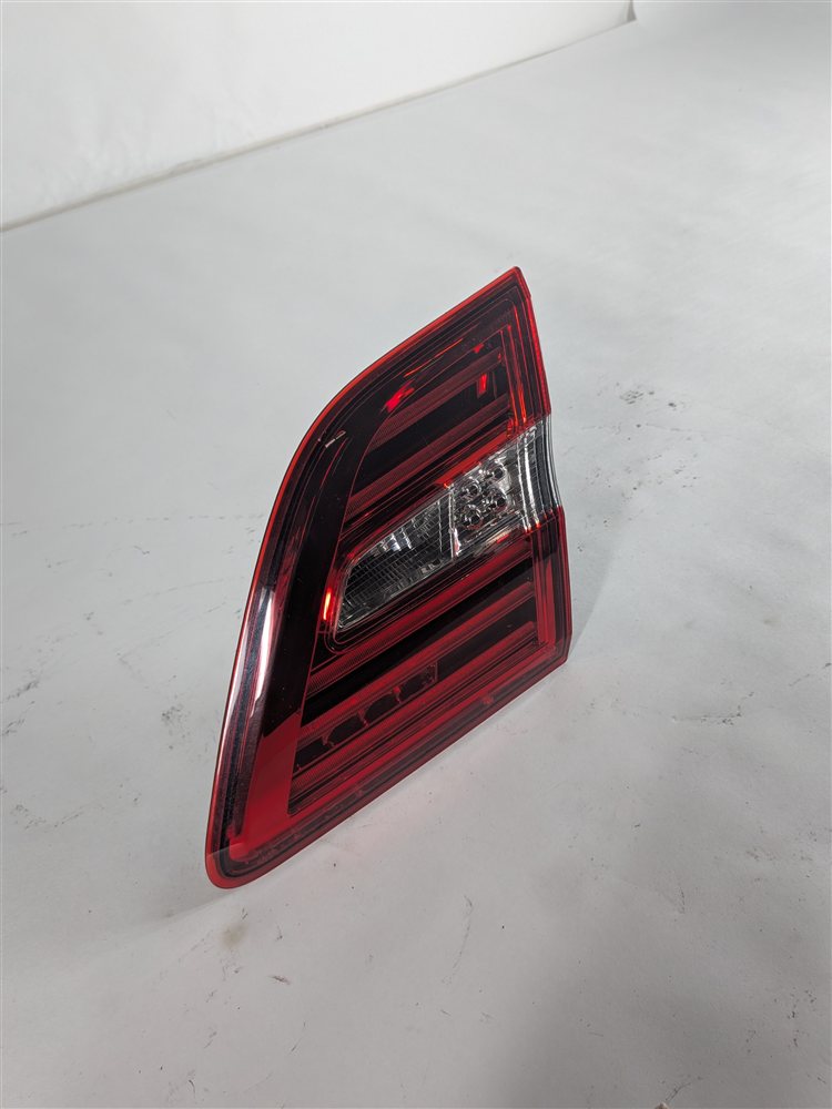 12-15 MERCEDES ML CLASS (W166) RIGHT PASSENGER REAR INNER TAILLIGHT LIGHT LAMP