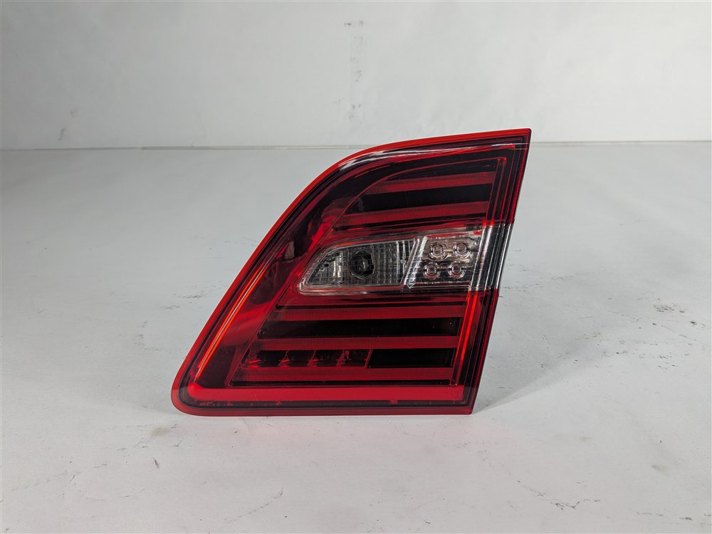 Thumbnail 4: 12-15 MERCEDES ML CLASS (W166) RIGHT PASSENGER REAR INNER TAILLIGHT LIGHT LAMP