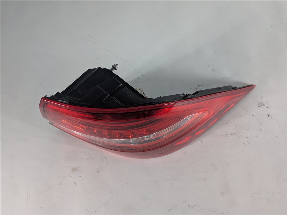 Thumbnail 3: 12-15 MERCEDES ML-CLASS (W166) REAR RIGHT PASSENGER LED TAILLIGHT BRAKE LIGHT