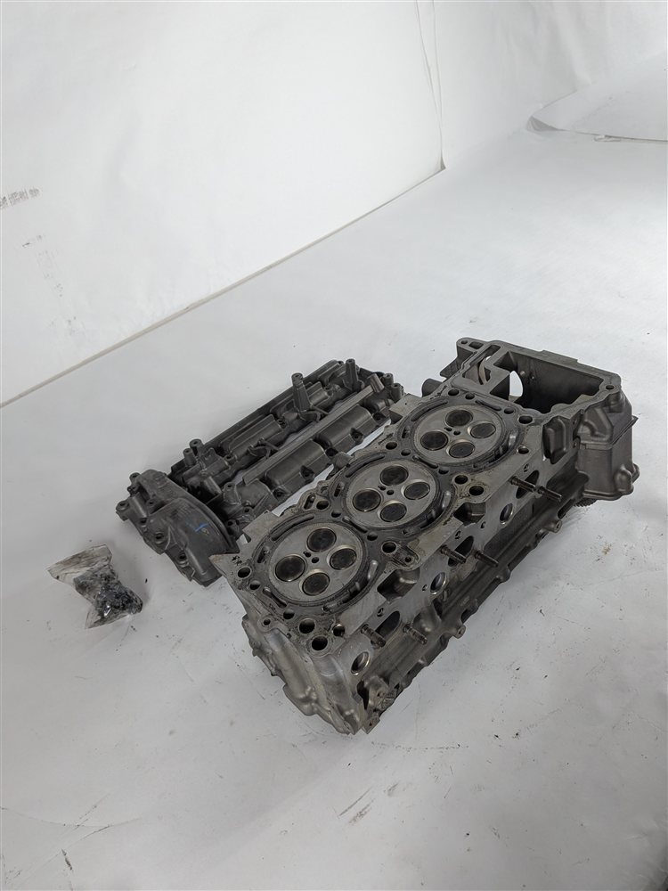 12-15 MERCEDES GL350 ML350 S350 (W166 X166 W221) 3.0L DIESEL LEFT CYLINDER HEAD