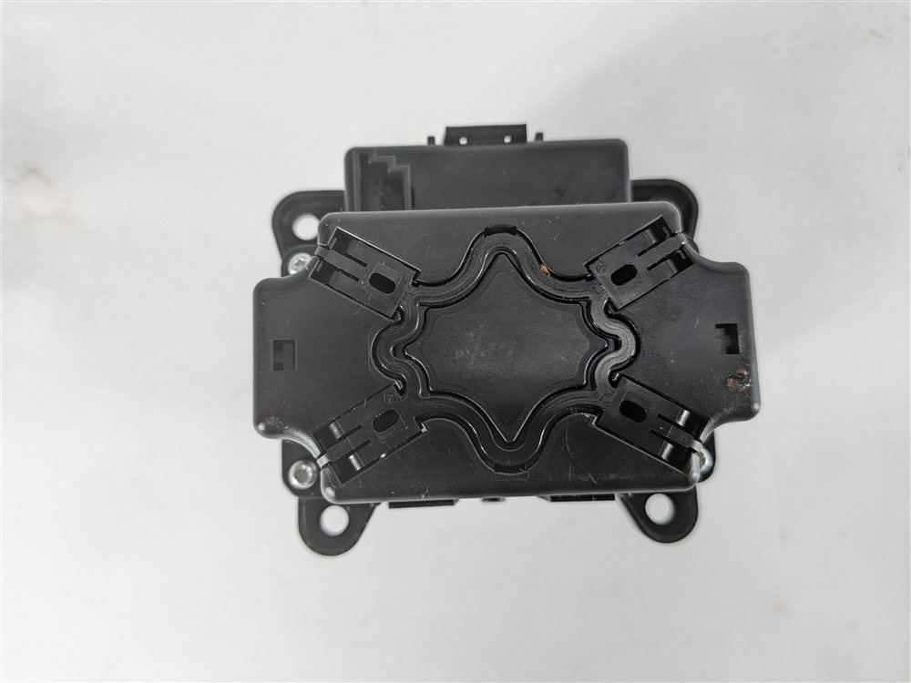 Thumbnail 7: 14-16 MERCEDES G550 GL350 GL550 ML350 ML550 (W166 X166) RADIO NAV CONTROL SWITCH