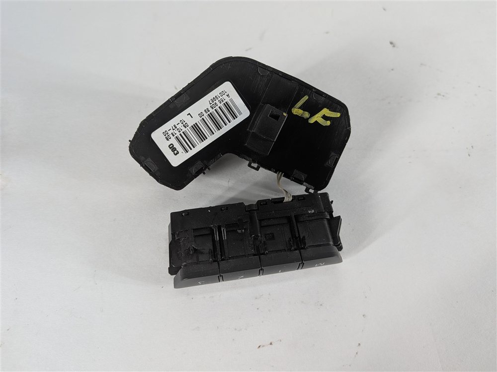 Thumbnail 7: 12-18 CLA G GL ML C117 W166 W242 W463 X166 FRONT LEFT DRIVER MEMORY SEAT SWITCH