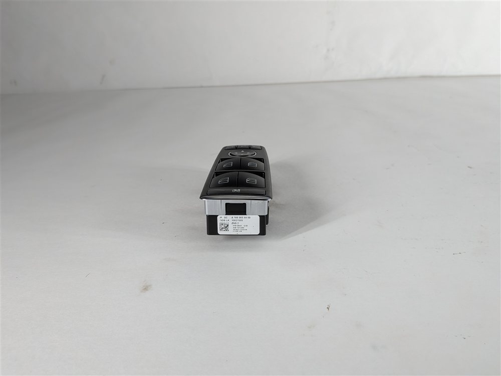 Thumbnail 2: 13-20 MERCEDES B GL GL GLA GLE GLS ML (W166 X166) DRIVER P-FOLD WINDOW SWITCH