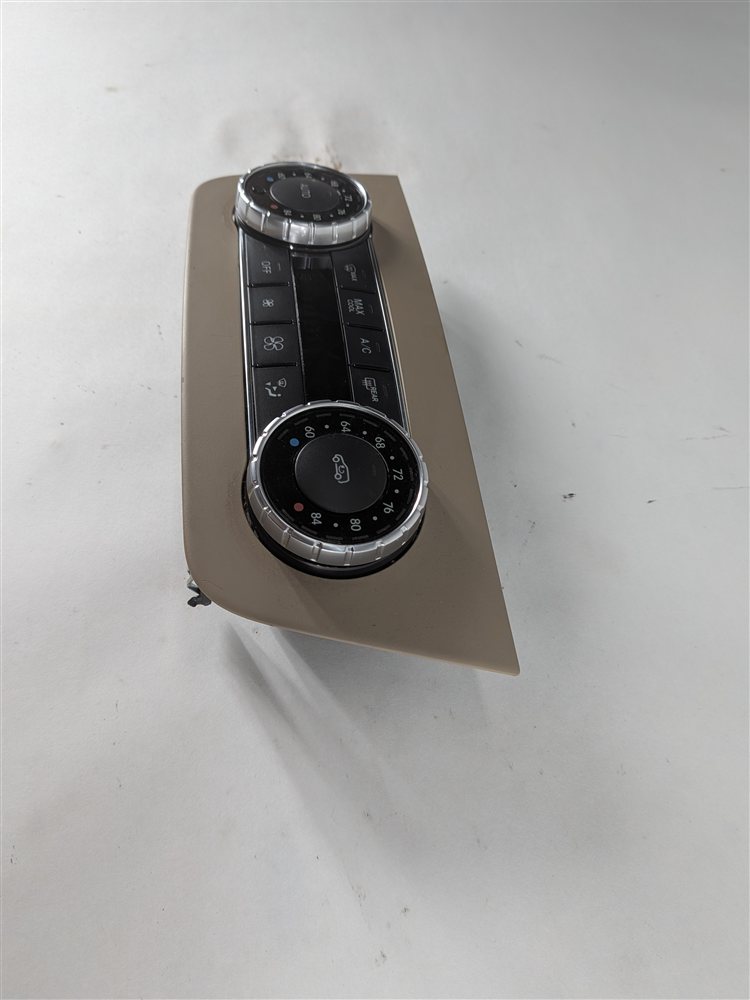 Thumbnail 4: 14-16 MERCEDES GLE ML CLSAS (W166) FRONT A/C HEATER TEMPERATURE CLIMATE CONTROL