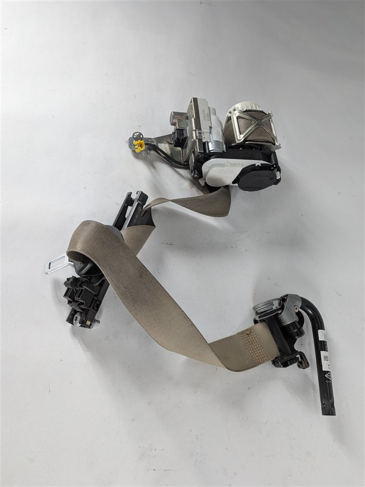 Thumbnail 4: 12-16 MERCEDES GL CLASS W166 X166 FRONT LEFT DRIVER SEATBELT RETRACTOR (Beitge)