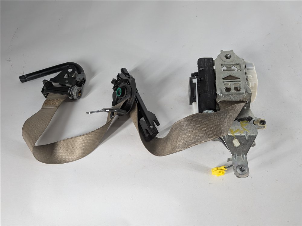 Thumbnail 7: 12-16 MERCEDES GL CLASS W166 X166 FRONT LEFT DRIVER SEATBELT RETRACTOR (Beitge)