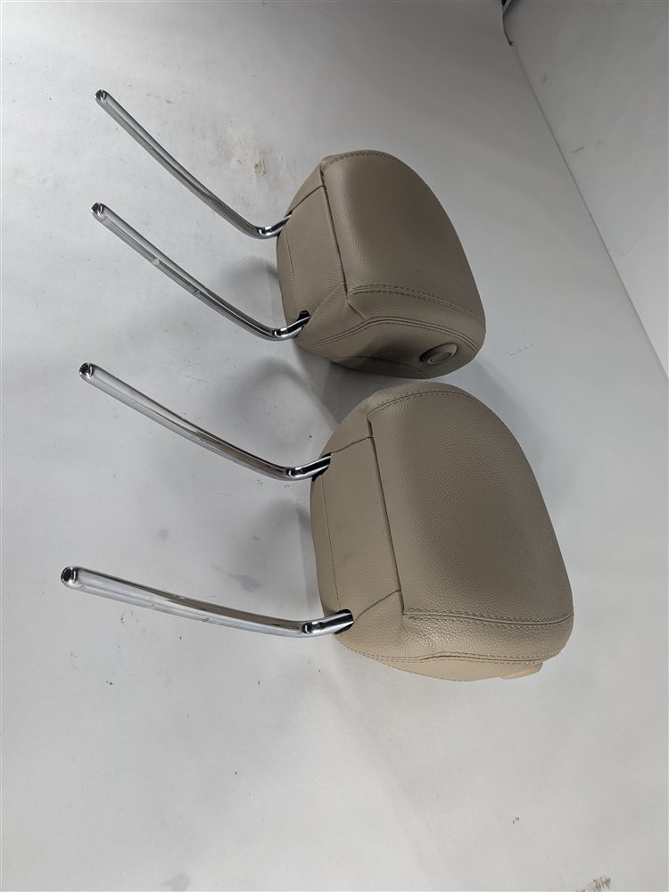Thumbnail 4: 14-19 MERCEDES GL GLS ML CLASS W166 X166 FRONT LEFT & RIGHT HEADREST SET (Beige)