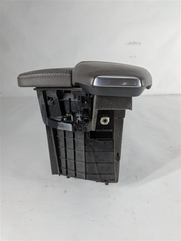 Thumbnail 3: 2012-2015 MERCEDES GL ML CLASS (W166 X166) FRONT CENTER CONSOLE ARMREST (BROWN)