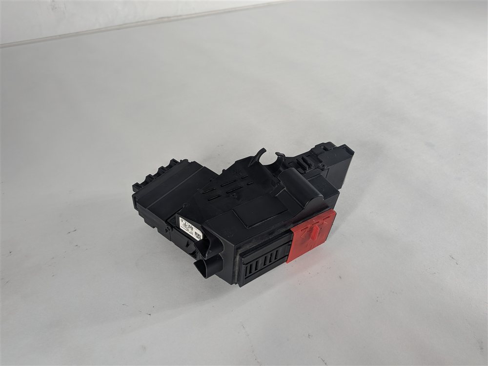 2014 MERCEDES ML350 (W166) 3.0L RIGHT ENGINE BAY FUSE RELAY POWER JUNCTION BOX