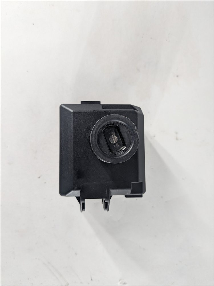 Thumbnail 2: 2014 MERCEDES GL ML CLASS (W166 X166) FRONT DASH IGNITION SWITCH KEY MODULE