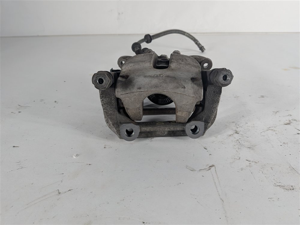 Thumbnail 2: 2012-2018 MERCEDES GLE300D GLE350 ML250 ML350 (W166) RIGHT REAR BRAKE CALIPER