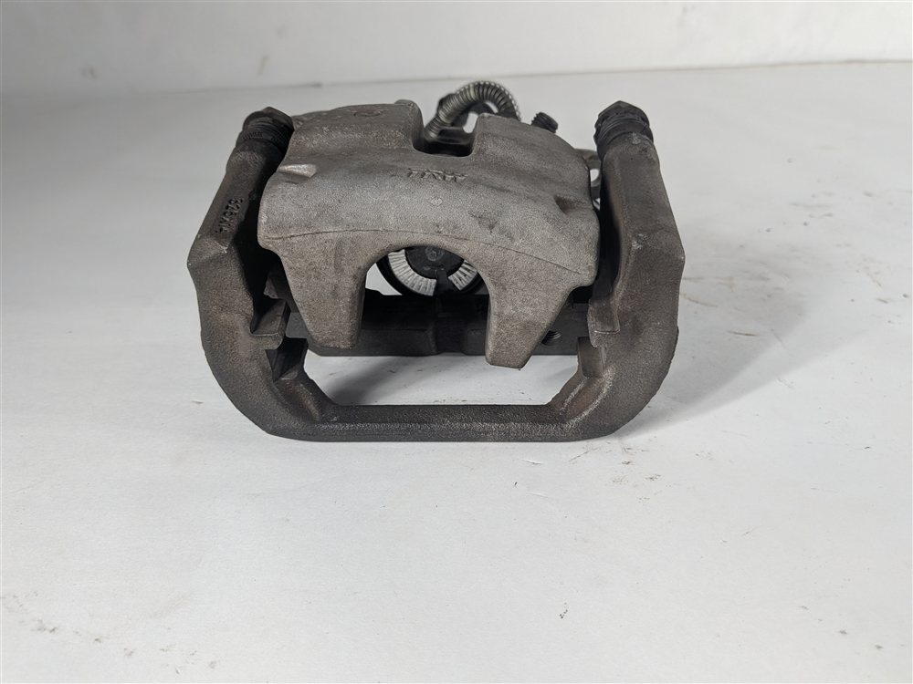 Thumbnail 2: 2012-2018 MERCEDES GLE300D GLE350 ML250 ML350 (W166) LEFT REAR BRAKE CALIPER