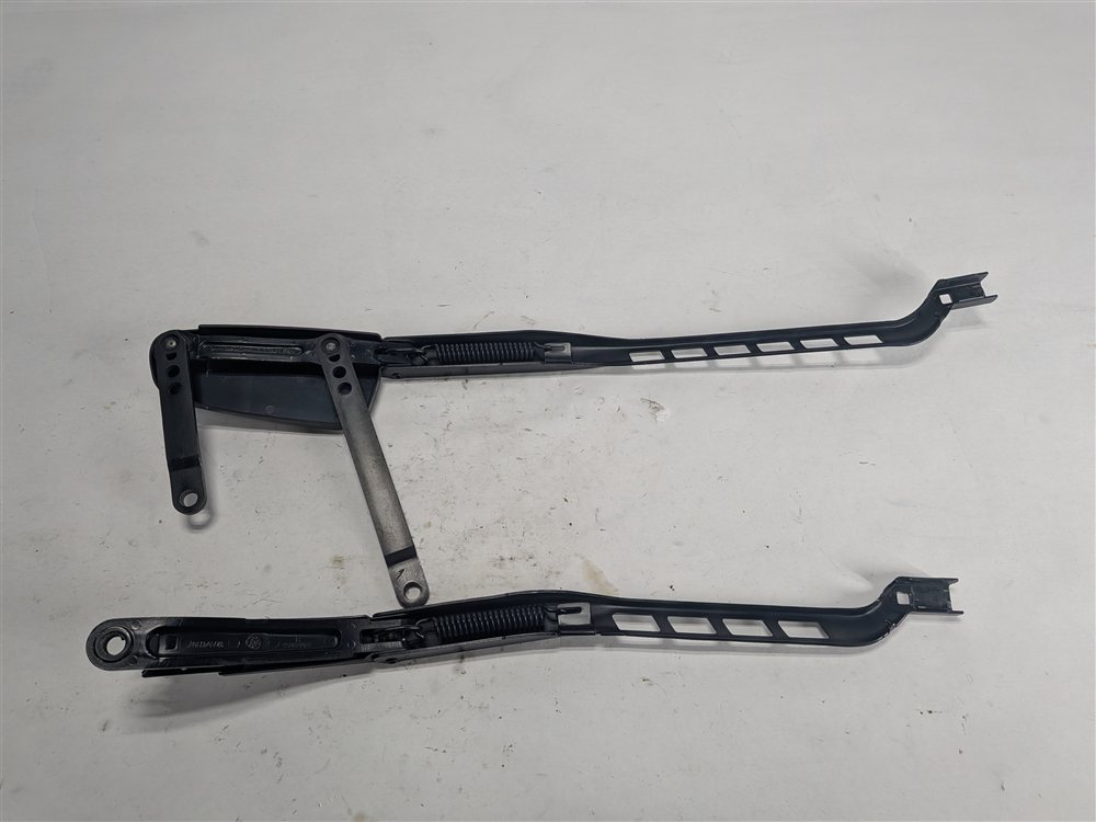 Thumbnail 7: 12-19 MERCEDES GL GLS M GLE (W166 X166) FRONT LEFT AND RIGHT WIPER ARM SET OF 2