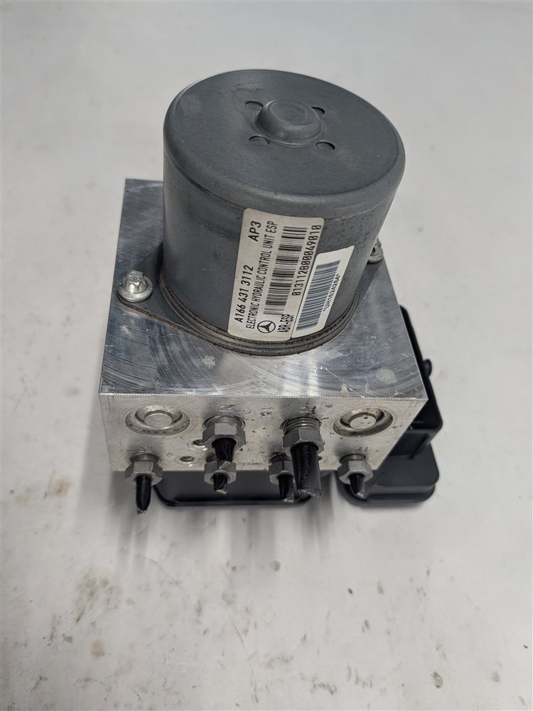 Thumbnail 5: 14-15 MERCEDES GL350 GL450 GL550 ML350 ML550 (W166 X166) ABS BRAKE PUMP MODULE