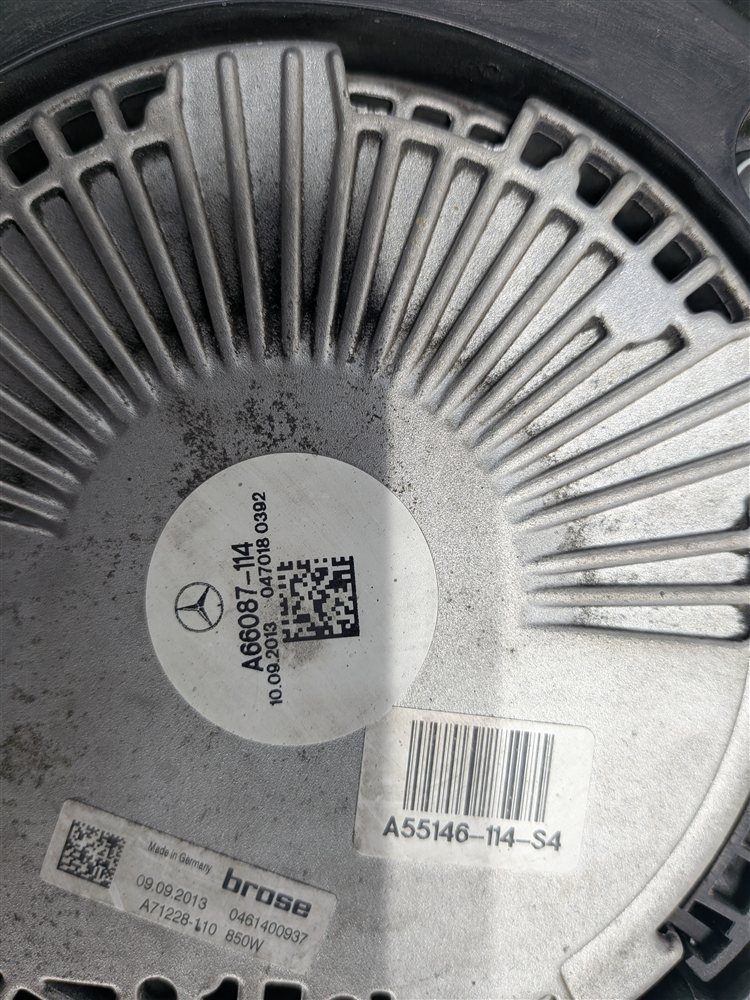 Thumbnail 10: 2013-2019 MERCEDES GL GLE ML CLASS (W166 X166) FRONT RADIATOR COOLING FAN MOTOR