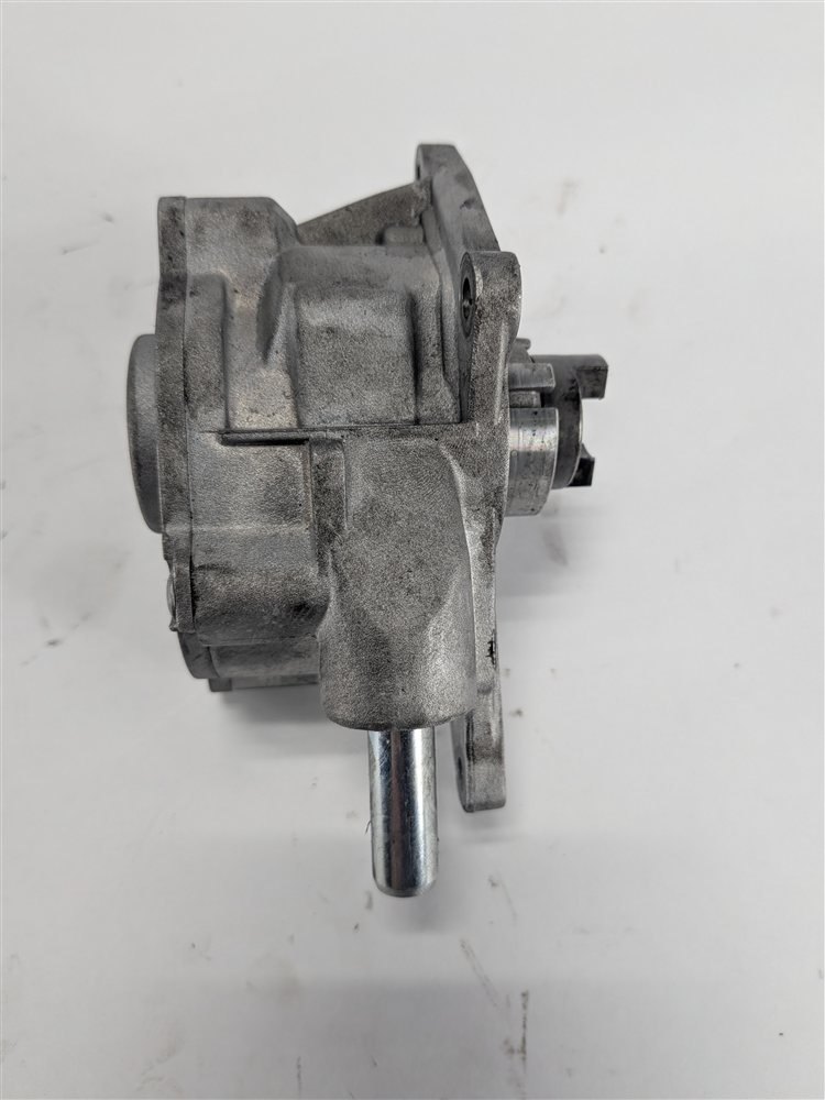 Thumbnail 2: 2012-2017 MERCEDES GL350 GLE350D GLS350D ML350 (W166 X166) DIESEL VACUUM PUMP