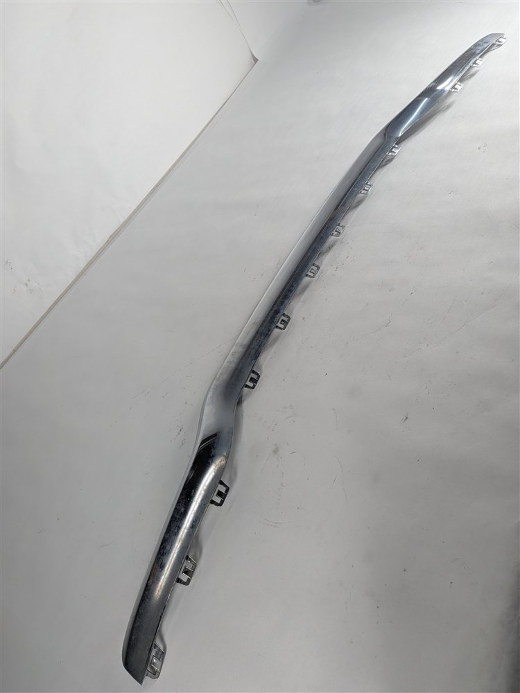 2014 MERCEDES ML350 W166 3.0L 642.826 ENGINE REAR LOWER BUMPER CHROME MOLDING