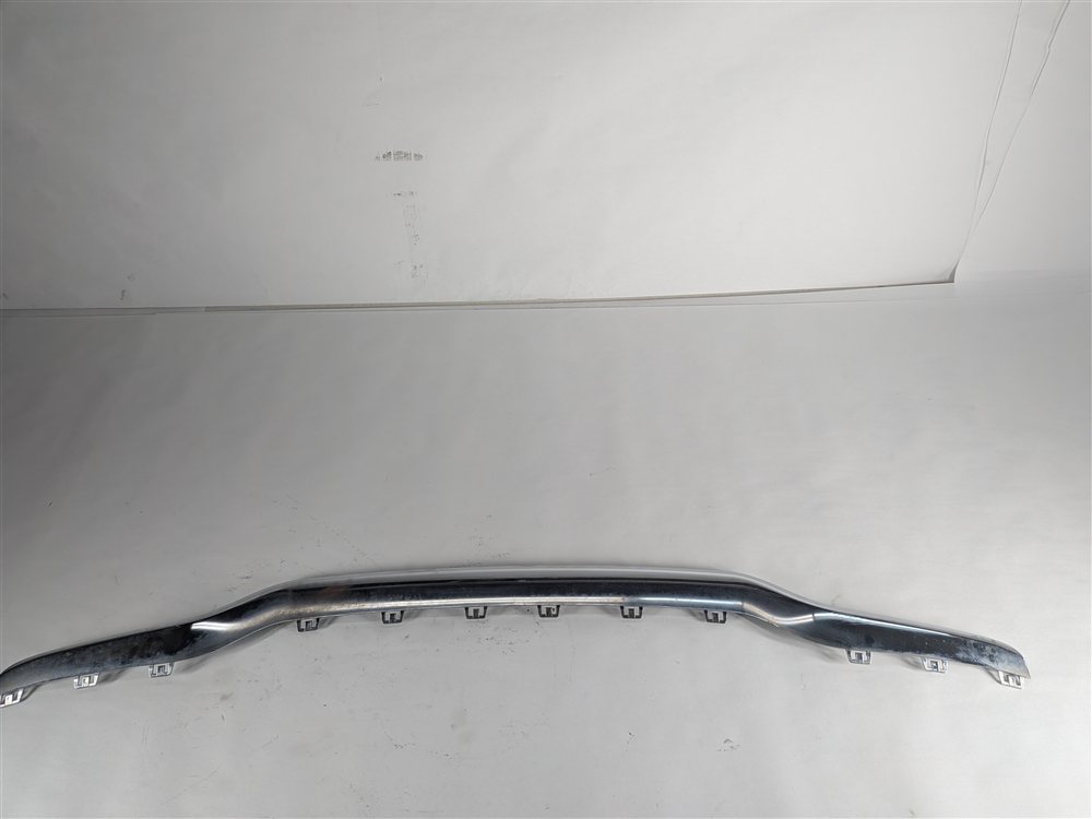 Thumbnail 2: 2014 MERCEDES ML350 W166 3.0L 642.826 ENGINE REAR LOWER BUMPER CHROME MOLDING