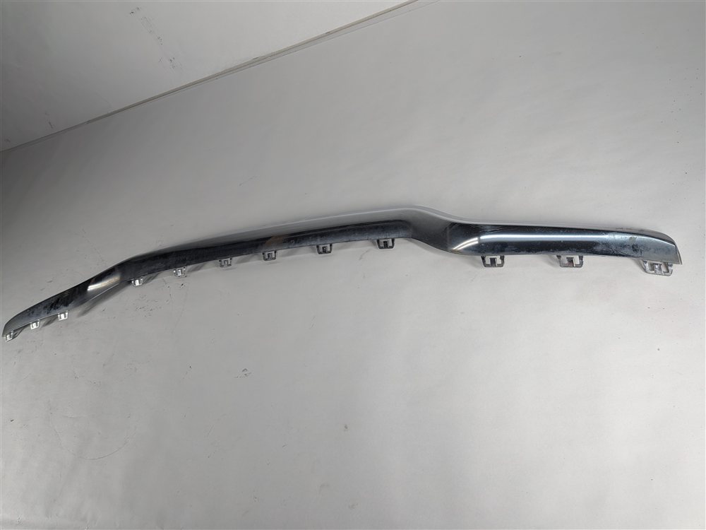 Thumbnail 4: 2014 MERCEDES ML350 W166 3.0L 642.826 ENGINE REAR LOWER BUMPER CHROME MOLDING