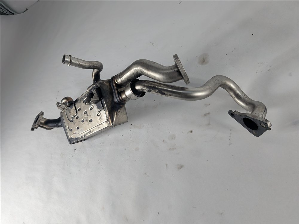 Thumbnail 4: 2014 MERCEDES ML350 (W166) 3.0L (642.826) ENGINE DIESEL EGR EXHAUST GAS COOLER