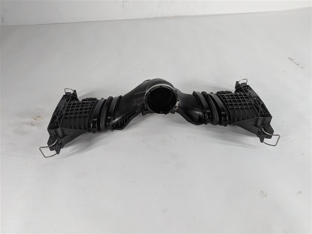 Thumbnail 6: 2014 MERCEDES ML350 (W166) 3.0L (642.826) ENGINE AIR INTAKE HOSE DUCT TUBE PIPE