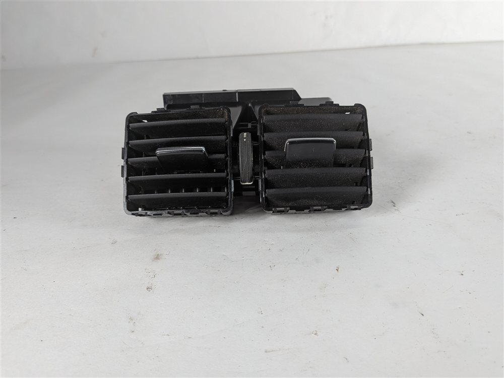 Thumbnail 3: 2014 MERCEDES ML350 (W166) REAR CENTER CONSOLE HEAT AIR AC VENT GRILLE (Black)