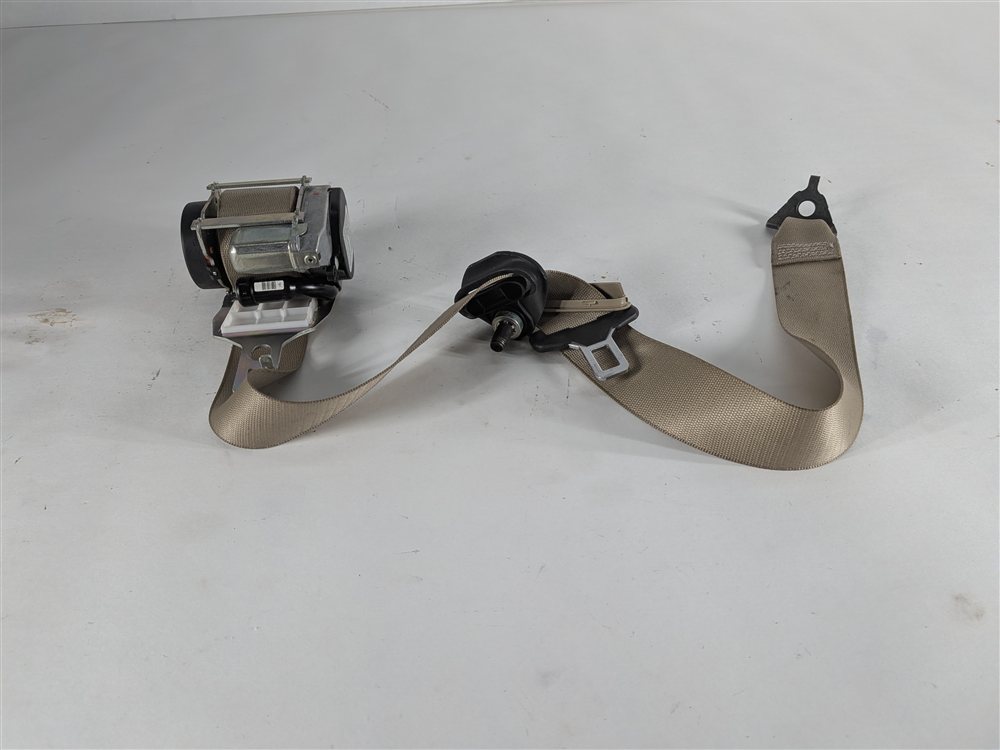 Thumbnail 2: 14 MERCEDES ML350 W166 3.0L 642.826 ENGINE REAR LEFT SEATBELT RETRACTOR (Beitge)