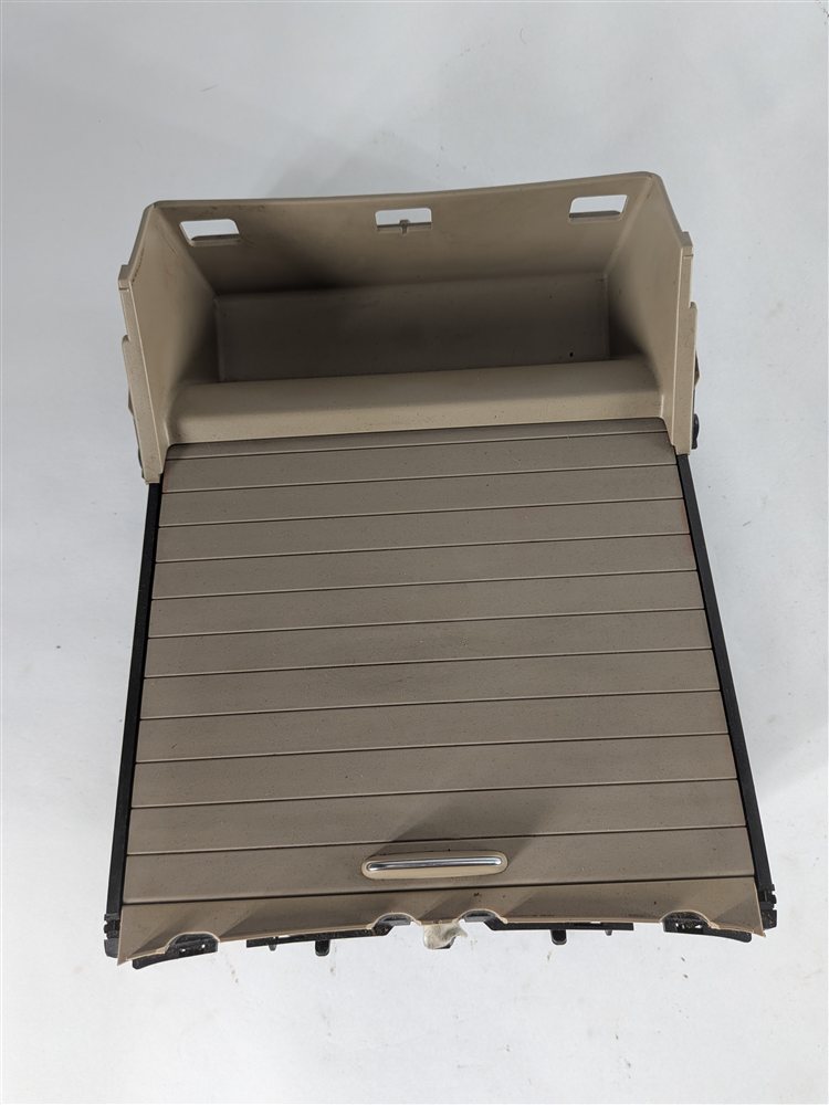 Thumbnail 3: 2014 MERCEDES ML350 (W166) FRONT CENTER CONSOLE CUP HOLDER w/ROLLER COVER(Beige)