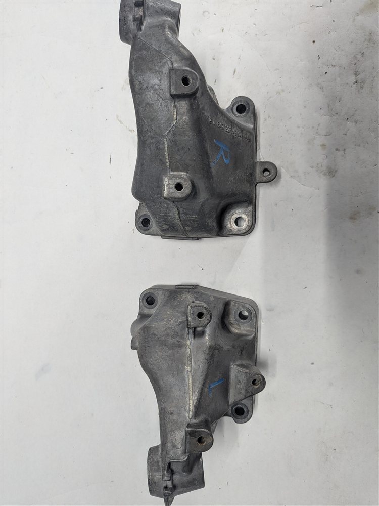 Thumbnail 5: 2014 MERCEDES ML350 W166 3.0L OM642 DIESEL ENGINE LEFT/RIGHT MOUNT BRACKET SET/2