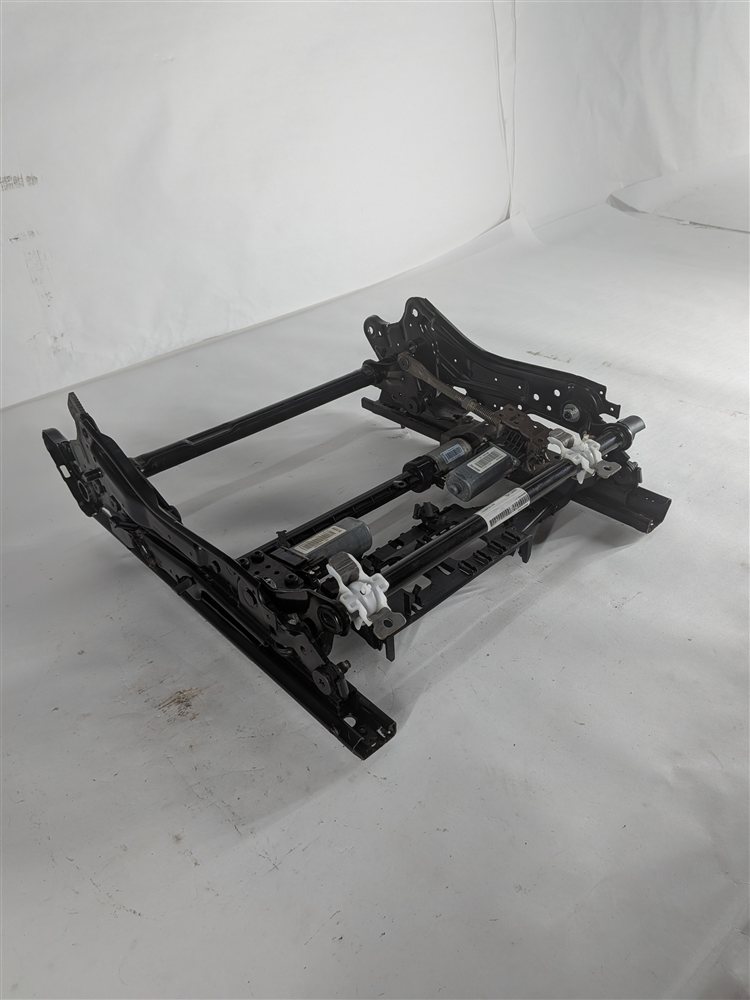 12-15 MERCEDES GL350 GL550 ML350 ML550 (W166 X166) DRIVER SEAT TRACK (MEMORY)