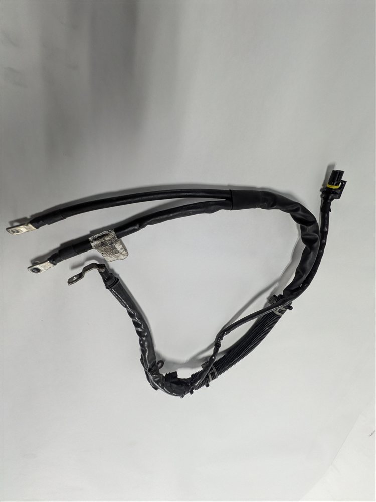 Thumbnail 5: 2014 MERCEDES ML350 W166 3.0L POSITIVE BATTERY CABLE ALTERNATOR STARTER HARNESS