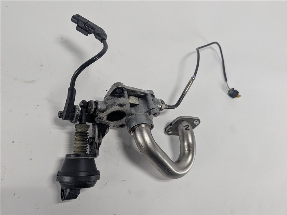Thumbnail 5: 12-17 E S ML GL GLS X166 W166 3.0L DIESEL (OM642) ENGINE EGR CHANGEOVER VALVE