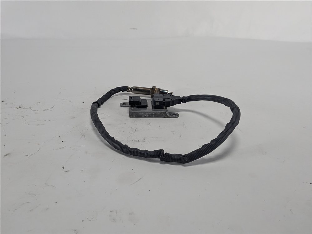 Thumbnail 7: 2014 MERCEDES ML350 W166 3.0L 642.826 ENGINE NOX NITROGEN OXIDE SENSOR MODULE
