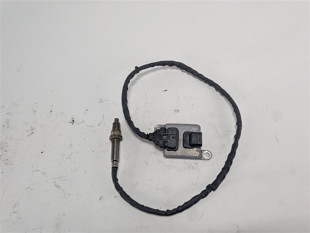 Thumbnail 7: 2014 MERCEDES ML350 W166 3.0L 642.826 ENGINE NOX NITROGEN OXIDE O2 SENSOR MODULE