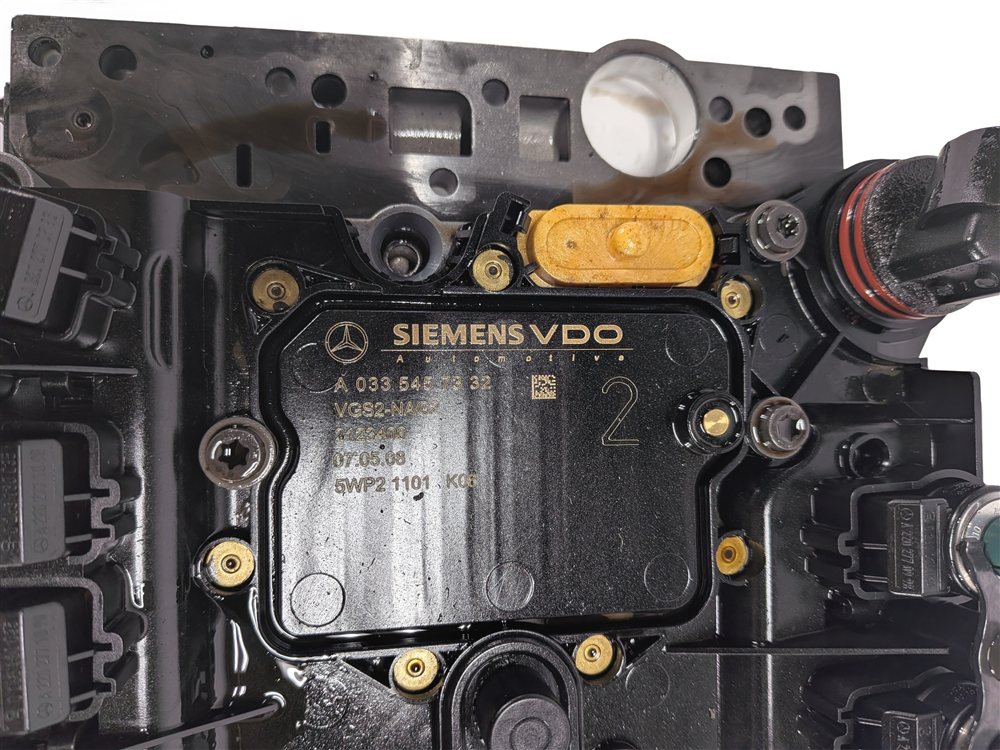 Thumbnail 8: 07-08 MERCEDES E350 CLS550 S550 722.9 7G-TRONIC LOWER VALVE BODY CONDUCTOR PLATE