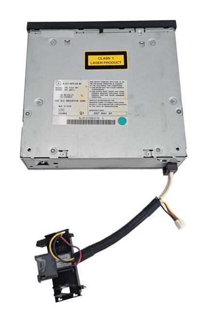 Thumbnail 7: 03-13 MERCEDES B E GL ML CLS R CLASS RADIO STEREO 6-DISC CD CHANGER (Black)