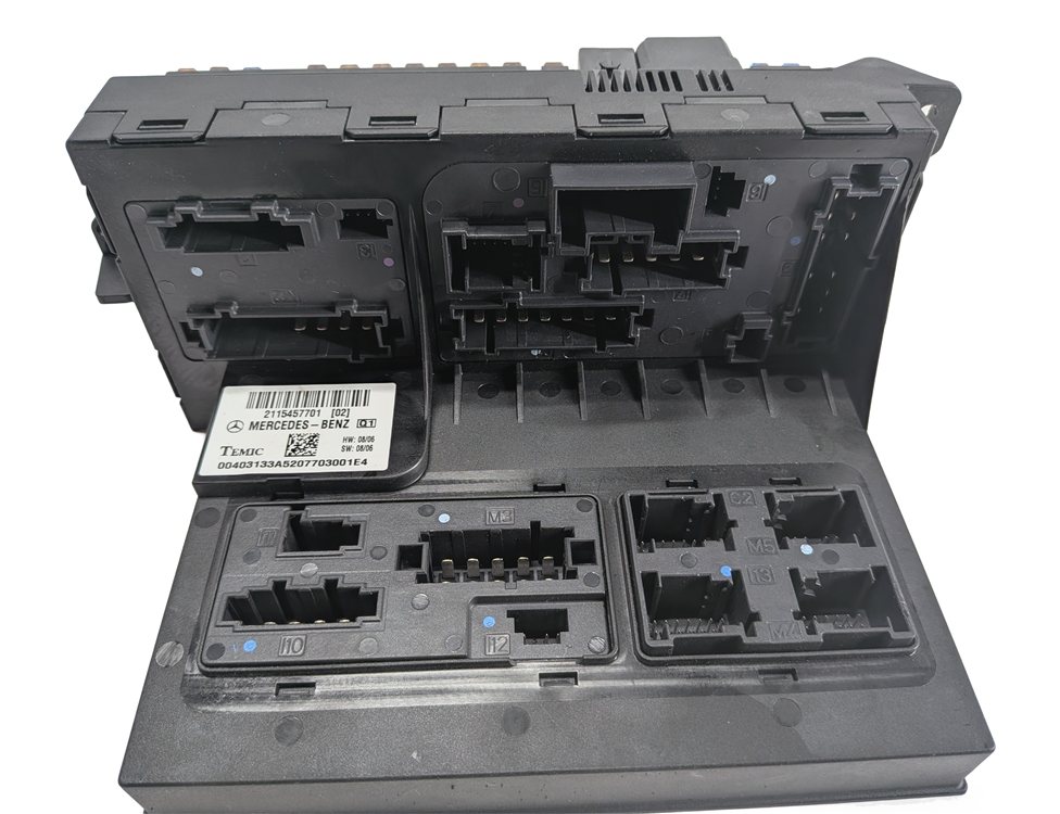 Thumbnail 8: 2008 MERCEDES CLS550 (W219) 5.5L FRONT SIGNAL ACQUISITION SAM CONTROL MODULE