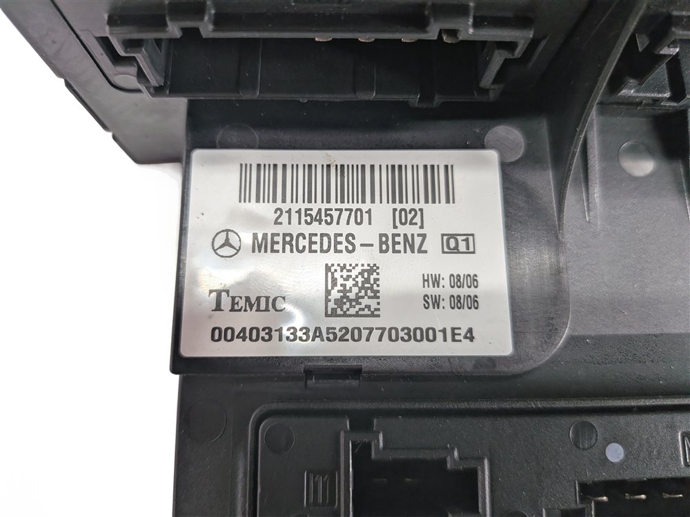 Thumbnail 9: 2008 MERCEDES CLS550 (W219) 5.5L FRONT SIGNAL ACQUISITION SAM CONTROL MODULE
