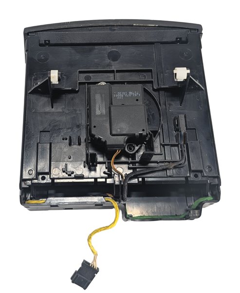 Thumbnail 7: 2008 MERCEDES CLS550 (W219) CENTER CONSOLE SEAT HEAT ESP OFF HAZARD SWITCH PANEL