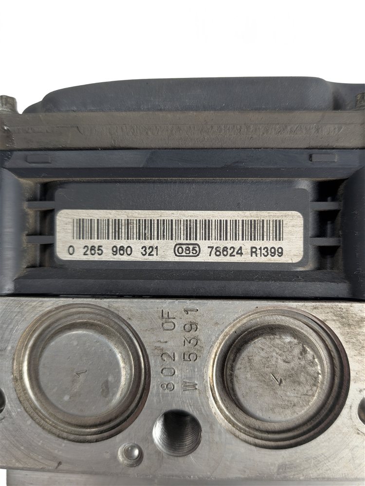 Thumbnail 8: 2008 MERCEDES CLS550 (W219) ABS ANTI-LOCK BRAKE PUMP CONTROL MODULE COMPUTER