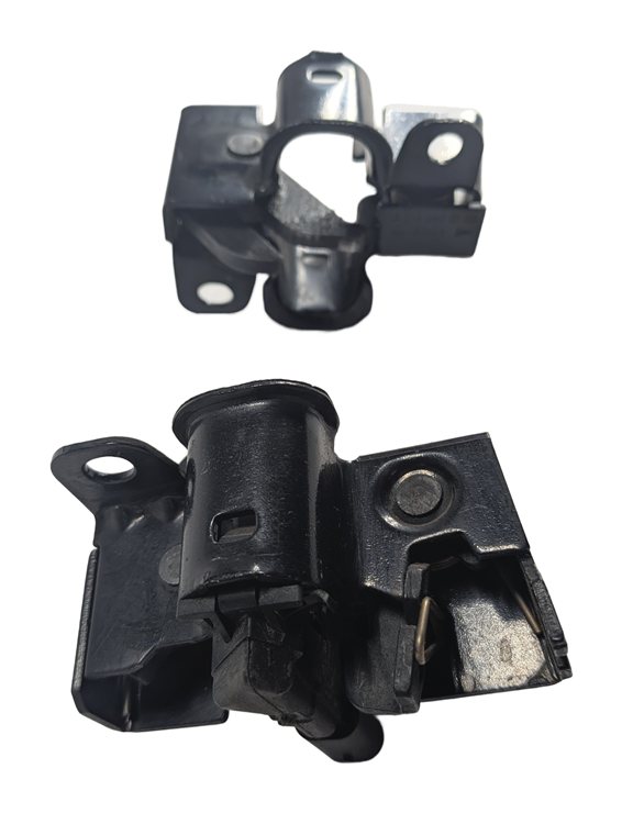 Thumbnail 4: 2008 MERCEDES CLS550 (W219) FRONT HOOD LID LOCK LATCH CATCH SET/2