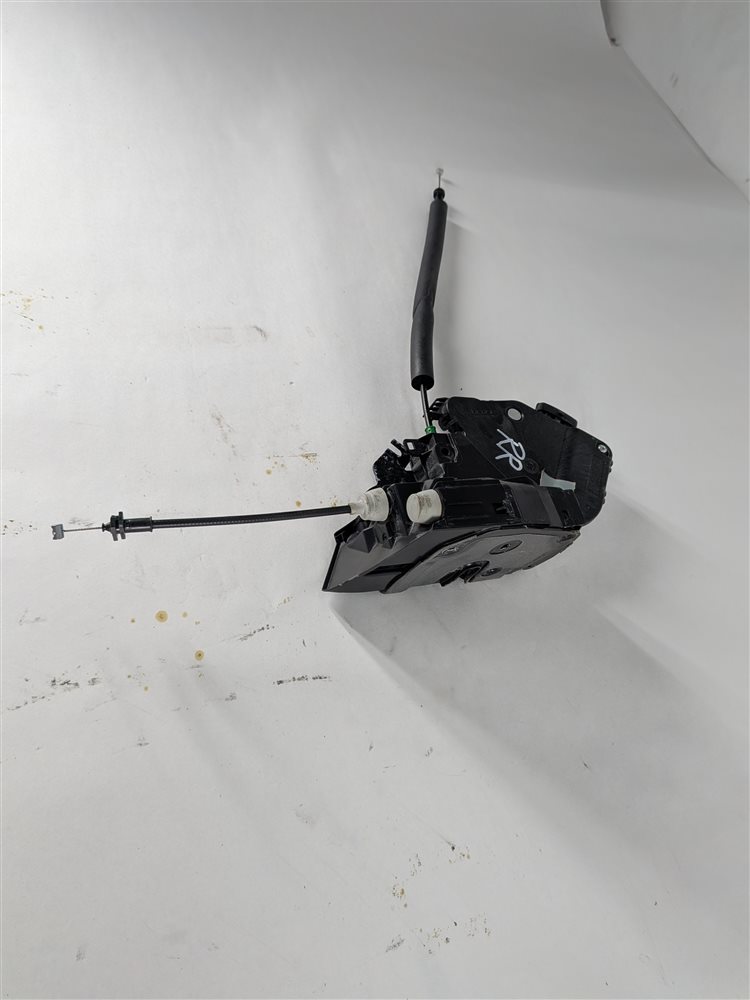 Thumbnail 4: 13-22 RANGE ROVER DISCOVERY (L405 L462 L494 L550) REAR RIGHT PASSIVE DOOR LATCH