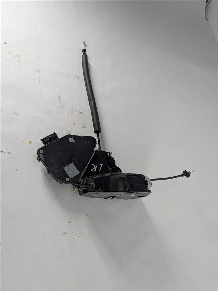 Thumbnail 5: 13-22 RANGE ROVER DISCOVERY (L405 L462 L494 L550) REAR LEFT PASSIVE DOOR LATCH