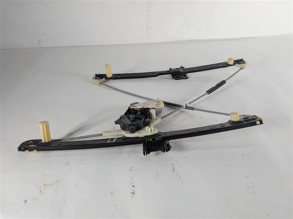 Thumbnail 2: 2014-2020 RANGE ROVER SPORT (L494) FRONT LEFT DRIVER WINDOW REGULATOR w/MOTOR