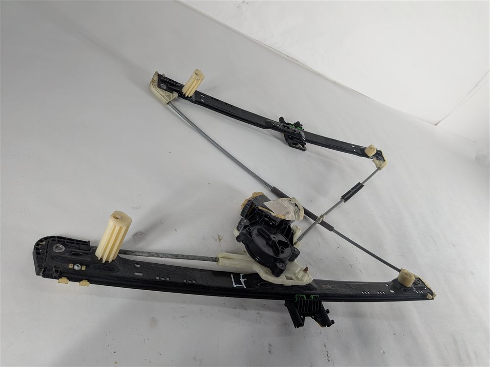 Thumbnail 4: 2014-2020 RANGE ROVER SPORT (L494) FRONT LEFT DRIVER WINDOW REGULATOR w/MOTOR