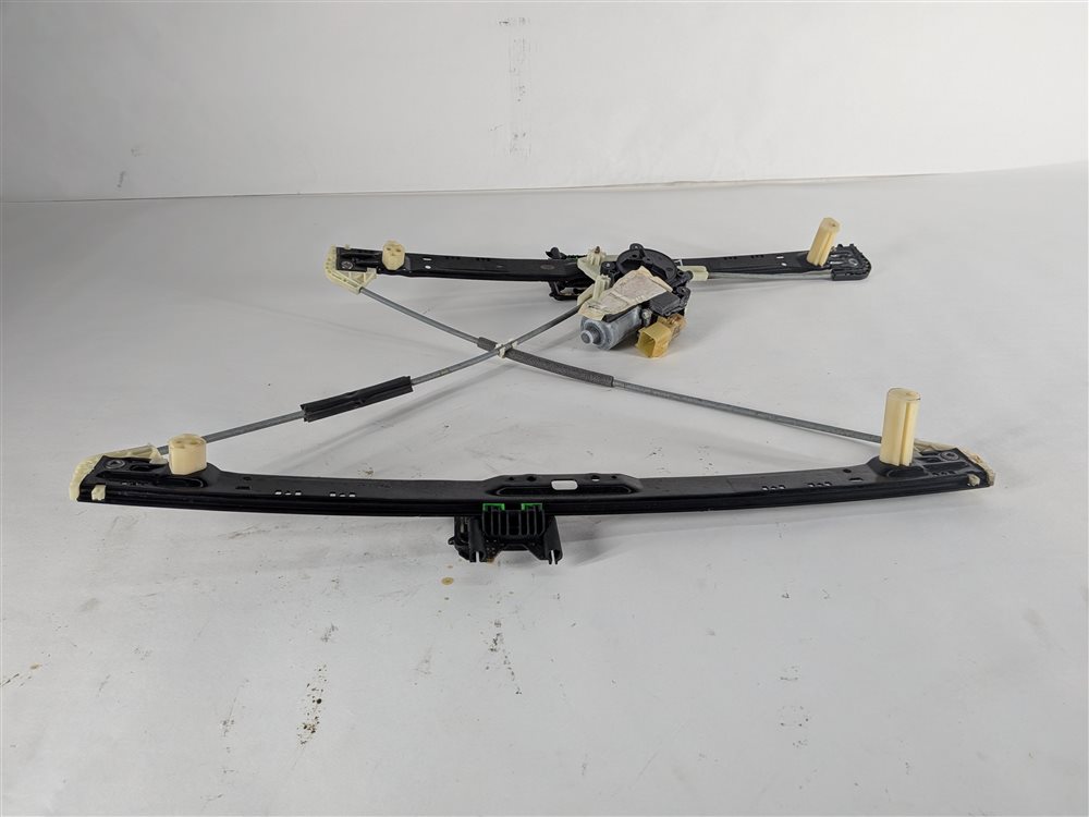 Thumbnail 5: 2014-2020 RANGE ROVER SPORT (L494) FRONT LEFT DRIVER WINDOW REGULATOR w/MOTOR